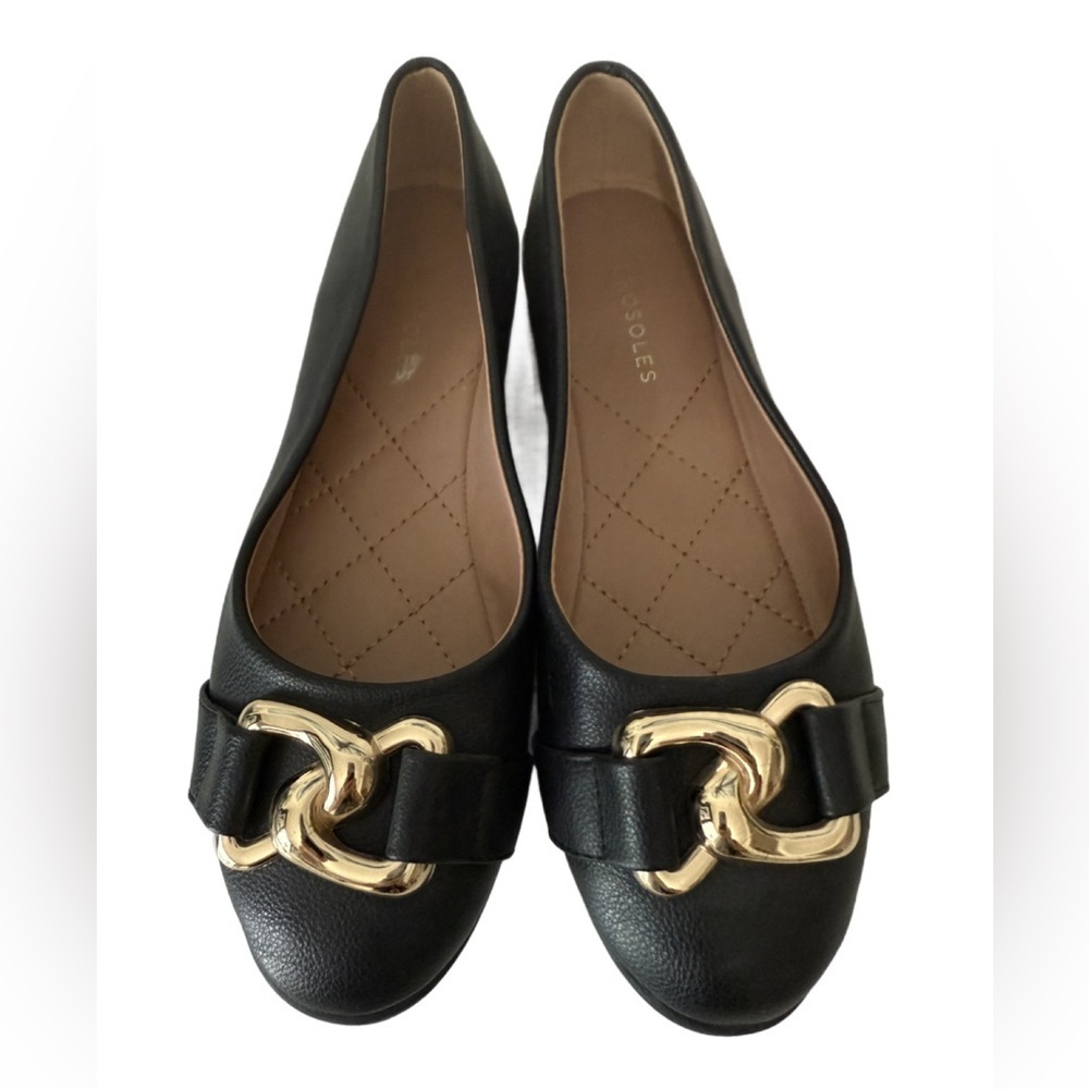 Aerosoles Bell Ballet Black Flats with Gold Accent. NWOB, 6.5W